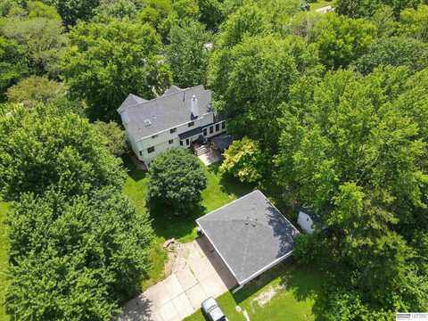 2414 HIDDEN CANYON Road, Plattsmouth, NE 68048