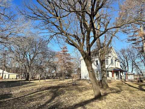 608 E Fillmore Avenue, De Witt, NE 68341
