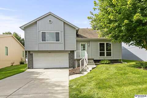 18011 Edna Street, Omaha, NE 68136