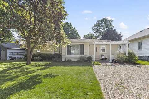 8929 Third Street, Baroda, MI 49101