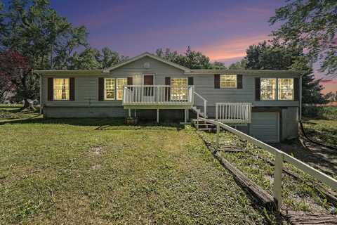 11145 W County Line Road, Carson City, MI 48811