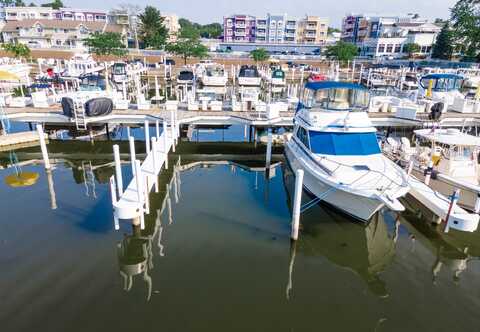 90 Harbor Landing, New Buffalo, MI 49117