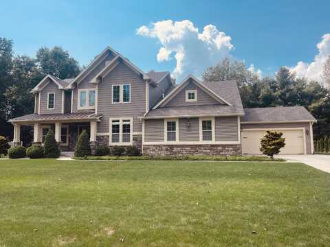 7226 Breton Woods Court, Kalamazoo, MI 49009