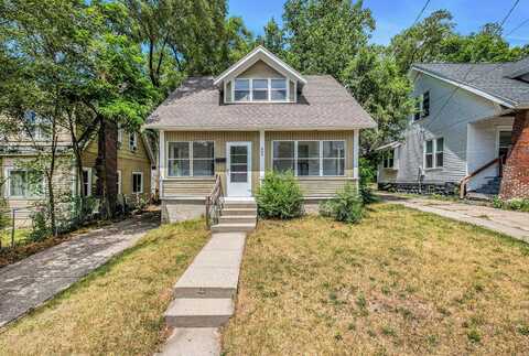863 Burton Street SE, Grand Rapids, MI 49507