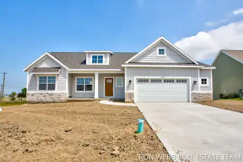 9573 Fields Drive, Zeeland, MI 49464