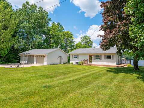 11015 E 44 Road, Cadillac, MI 49601