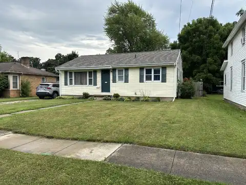 221 N Lakeview Avenue, Sturgis, MI 49091