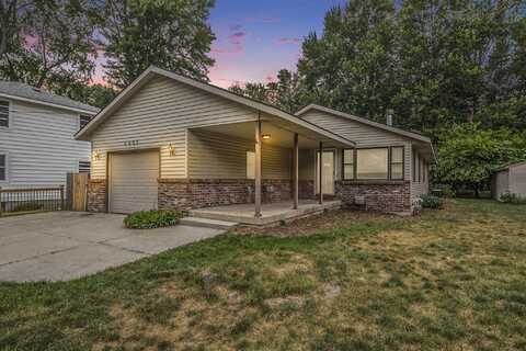 1003 Kusterer Drive NW, Grand Rapids, MI 49534