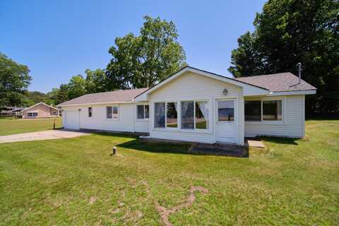8367 Lake Street, Bear Lake, MI 49614