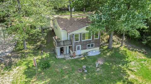 4595 Hunters Trail, Six Lakes, MI 48886