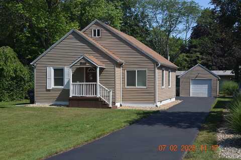403 Hoover Avenue, Benton Harbor, MI 49022
