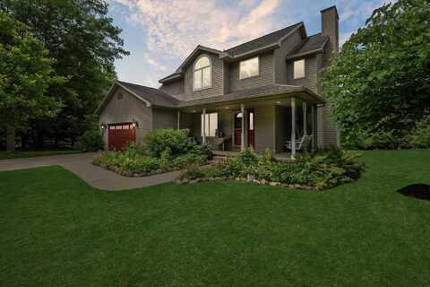 7118 Browns Lake Road, Jackson, MI 49201