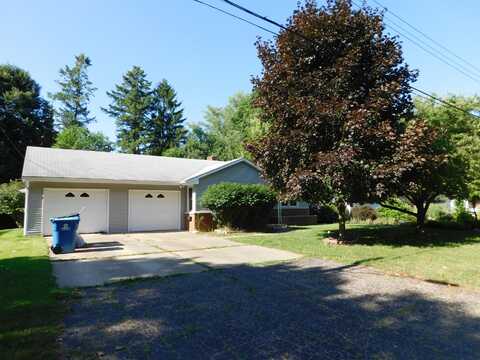 3326 Tamsin Avenue, Kalamazoo, MI 49008