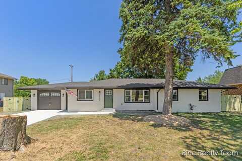 365 E 40th Street, Holland, MI 49423