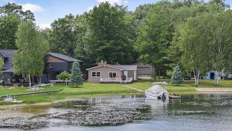 7389 W White Birch Avenue, Lake City, MI 49651