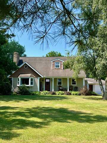 7220 W 64th Street, Fremont, MI 49412