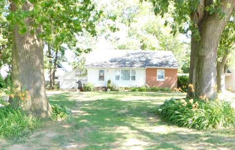 109 Cedar Street, Decatur, MI 49045