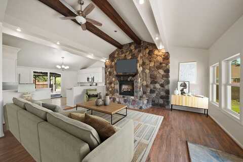 210 W Grove Avenue, Michigan Center, MI 49254