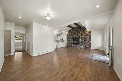 210 W Grove Avenue, Michigan Center, MI 49254
