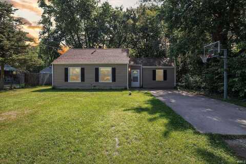 55310 Moss Road, South Bend, IN 46628