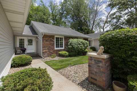 52070 Wembley Drive, South Bend, IN 46637