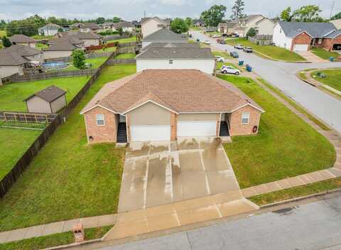 805-807 W Windmill Drive, Ozark, MO 65721