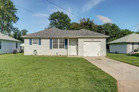 1037 N Clifton Avenue, Springfield, MO 65802