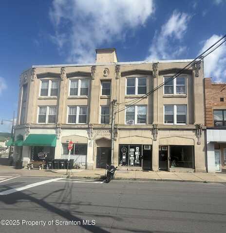 102 Deleware Avenue, Olyphant, PA 18447