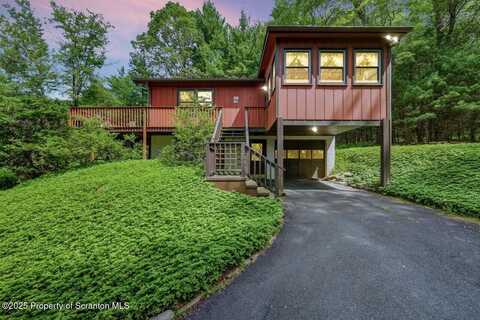 7319 Moss Drive, Swiftwater, PA 18370