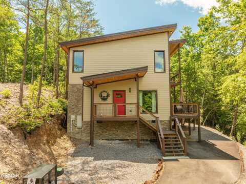 113 Little Round Top Lane, Townsend, TN 37882
