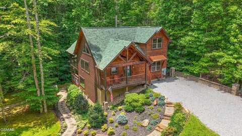 2313 Bogle Spring Loop, Sevierville, TN 37862