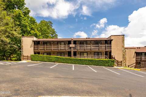 1081 Cove Road, Sevierville, TN 37876