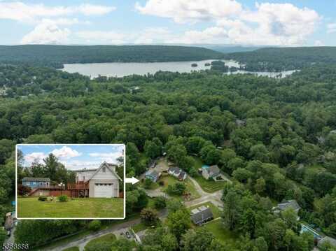 4 Delmont Rd, West Milford, NJ 07421