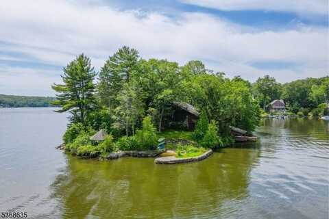 68 Rocky Point Rd, West Milford, NJ 07421