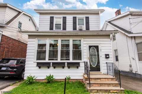 49 Oakland St, Irvington, NJ 07111
