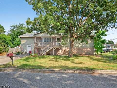 25 Boom Ln, Brick, NJ 08723