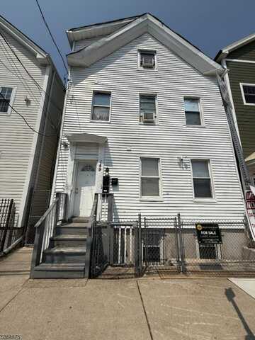 149 Camden St, Newark, NJ 07103