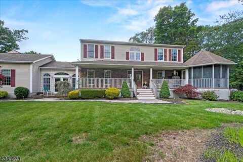 25 Charissaa Ct, West Milford, NJ 07421