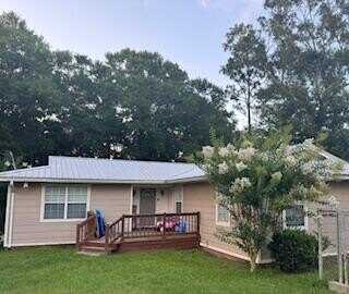 1124 Old Mobile Hwy, Lucedale, MS 39452