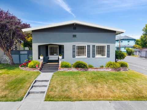 2104 G Street, Eureka, CA 95501
