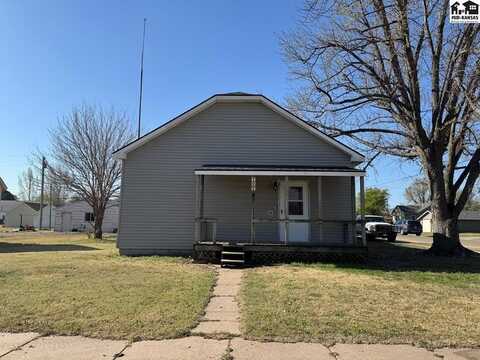 707 E 3rd St, Kinsley, KS 67547