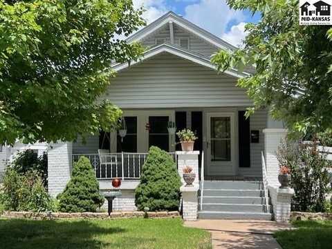 300 W 17th Ave, Hutchinson, KS 67501
