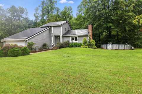 8978 Hurricane Creek Road, Winfield, WV 25213