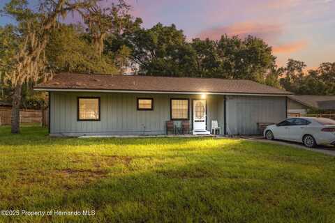 33399 Ohio Ave, Dade City, FL 33523