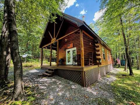 8443 Sand Rock Road, Huntingdon, PA 17052