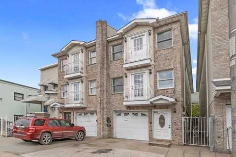 499 OCEAN AVE, Greenville, NJ 07305