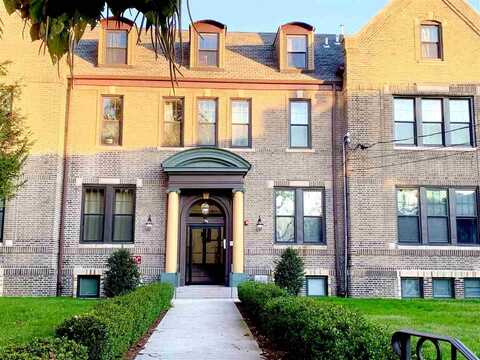 78 SUMMIT AVE, JC, Journal Square, NJ 07304