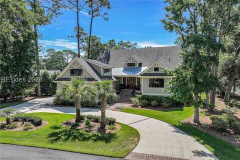 9 Strawberry Hill Road, Hilton Head Island, SC 29928
