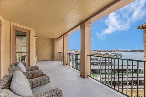 101 West Bank #52, Horseshoe Bay, TX 78657