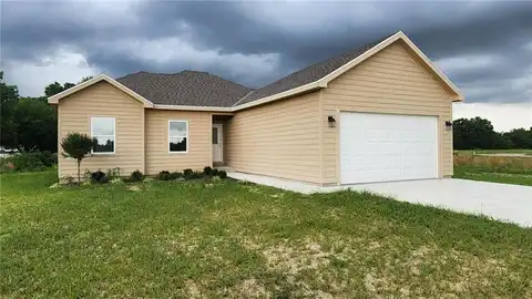 1607 Al Ortolani Way, Pittsburg, KS 66762